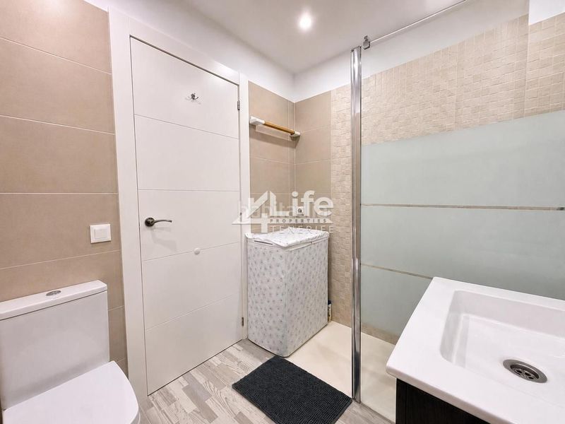 Foto 537bc8a9-d539-442b-bec3-d01c0236e5d3. Pis amb aparcament piscina a Los Cristianos Arona