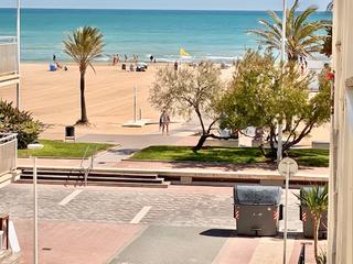 Pis a Playa de Gandía. Globalpiso gandia  vende en exclusiva a 10 metros de 1 linea de