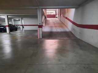 Miete Autoparkplatz in Calle jorge juan 75
