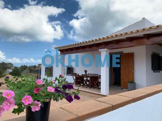 Xalet a Formentera. Villa en la isla de formentera, con 16.106m2 de terreno rústico