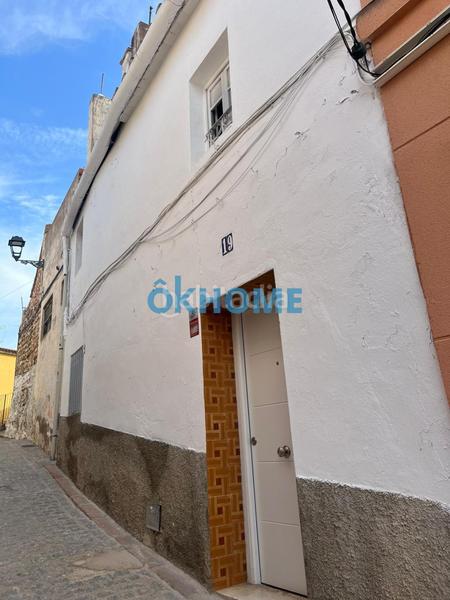 Foto 921b355f-83a0-4f58-9e7d-f3c5fffc7e0e. Casa  o en Centro-El Castillo Sagunt