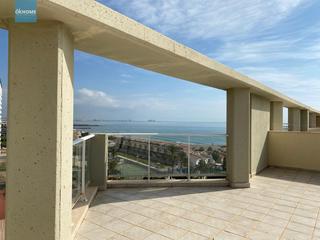 Rent Penthouse in Playa del Puig. Expectacular ático en la playa del puig