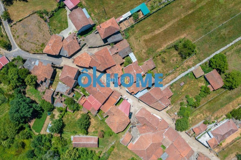 Foto 4ab106f7-41e2-4c2e-a007-cc249b3e7ca1. Casa amb aparcament a Vilardevós