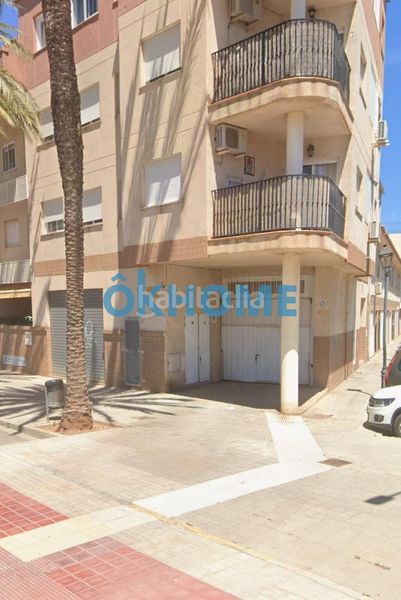 Foto ac142996-95ea-4a03-9989-35e74b2fc0af. Alquiler parking coche plaza de garaje en Vinalesa