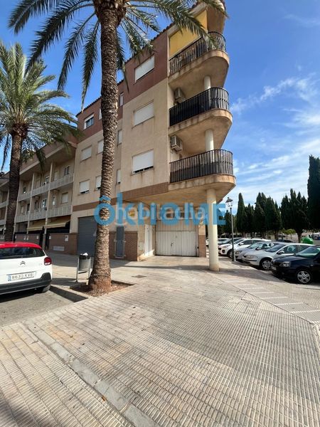Foto ceb3e013-9b76-4996-b934-f48a0df76c48. Alquiler parking coche plaza de garaje en Vinalesa