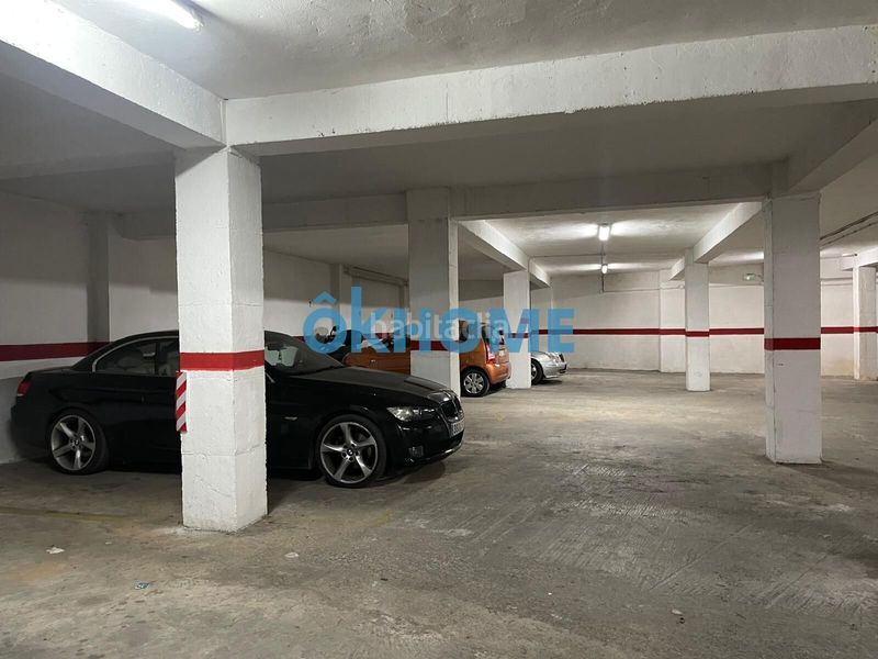 Foto ee83891a-4798-4506-a3ad-560a6db3c89e. Aparcament cotxe a Alaquàs