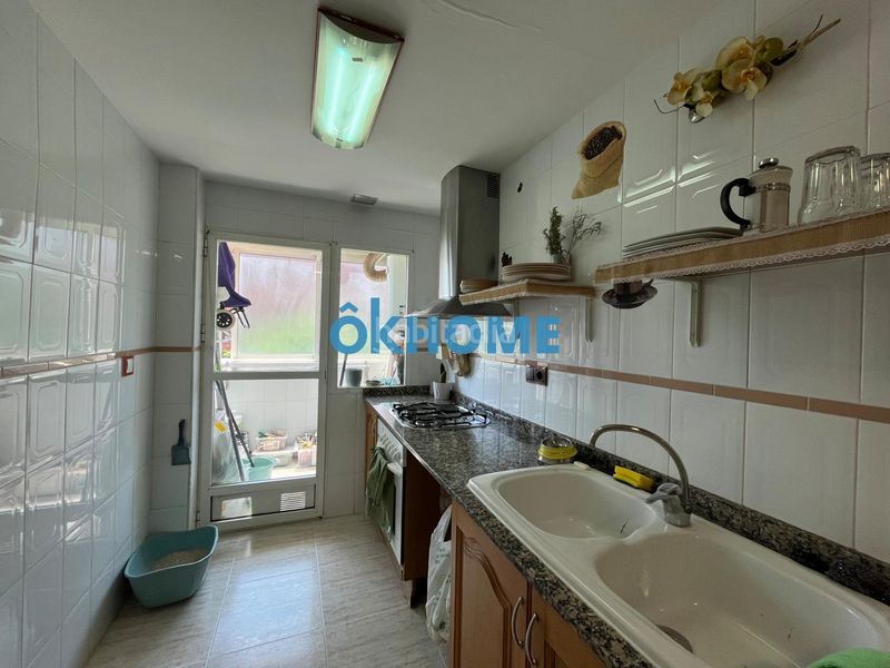 Foto e991354c-7ba4-48aa-bba1-810fda42ba23. Pis a Aldaia