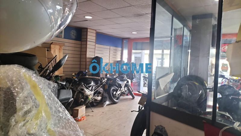 Foto bacfd8b1-2d51-406c-97b0-af2a8fd69e08. Local comercial a Aldaia