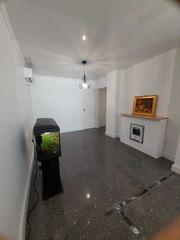Flat in Carolinas Altas. Amplio piso de 5 dormitorios en alicante: ¡ideal para vivir o in