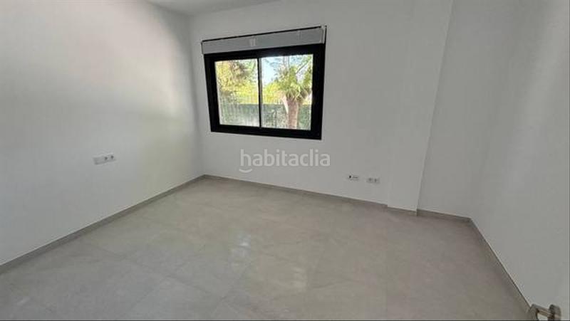 Foto 3d5ac7f1-e049-4e61-8cdb-f68a3160df70. Casa ¡amplio chalet con parcela y piscina! en Los Girasoles Sant Vicent del Raspeig