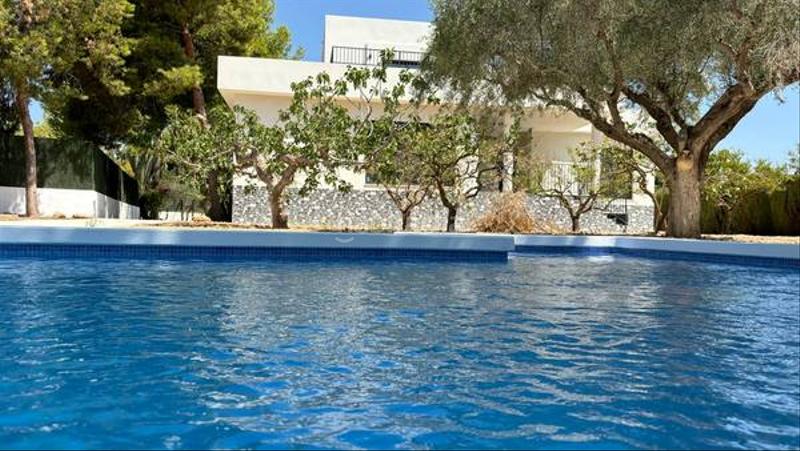 Foto 67d2dbd9-a66e-49ec-97f7-36b1186af6ec. Casa ¡amplio chalet con parcela y piscina! en Los Girasoles Sant Vicent del Raspeig