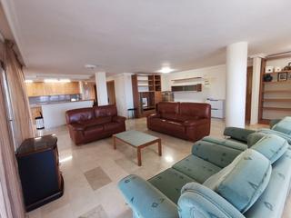 Apartament en Altea Hills. Amplio piso con vistas panormicas en villa marina golf, altea