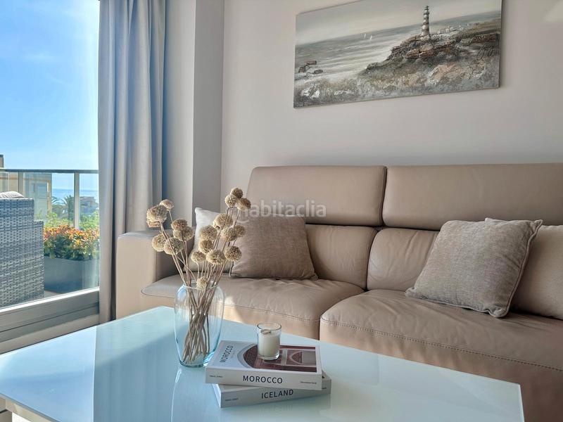 Foto 15dea6b0-23b6-40c2-a3bc-a1f4f8606532. Piso comodidad junto al mar — con solárium, cenador y piscina en Oliva