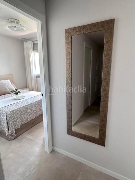 Foto 6542d1de-ad26-4eb2-ac61-fe1531d23727. Piso comodidad junto al mar — con solárium, cenador y piscina en Oliva