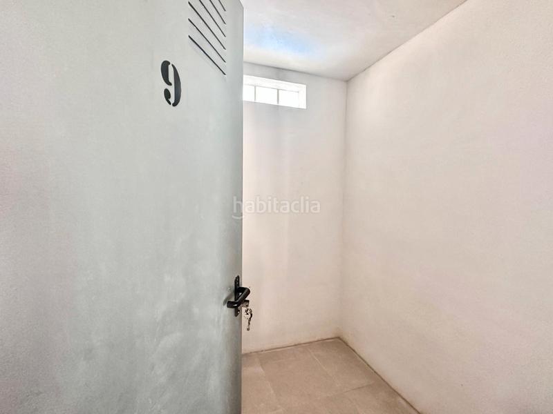 Foto b03646ca-32a1-4f42-adef-1a94a978aa01. Piso comodidad junto al mar — con solárium, cenador y piscina en Oliva