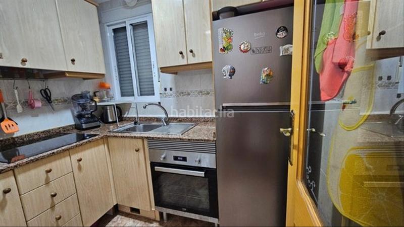 Foto f3384ca2-81b0-40a4-9512-96fe9016ff60. Pis a Antonio Machado Torrevieja