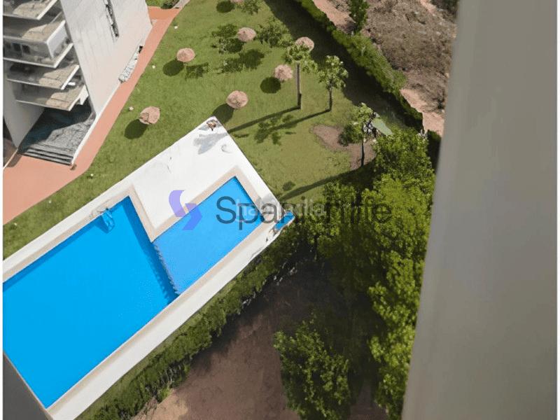 Foto a90e8192-4911-472a-9081-2b146b8e54c7. Apartament amb aparcament a Via Parque Benidorm
