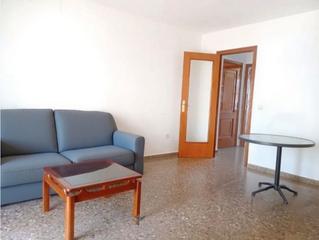 Apartament a Playa de Gandía. Piso de 3 dormitorios 85 m² en gandia