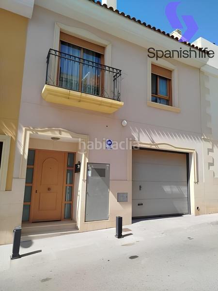 Foto 5d14816d-bf8c-4995-9999-e931011a6483. Chalet with parking in La Nucia Pueblo Nucia (la)