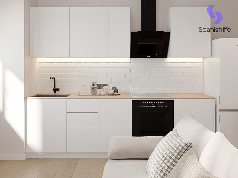 Foto 7c9af77b-3d1e-46c5-a834-ce3206a45968. Piano terra in Playa Poniente Benidorm