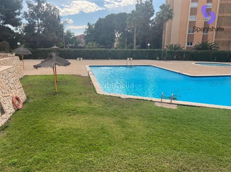 Foto c4d21a49-dbd2-4960-8a2a-1cad4740706a. Appartement avec parking dans San Blas Alicante