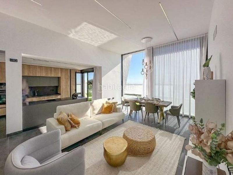 Foto 886b8e44-5fea-41d8-905a-33a4f1be8c59. Chalet avec piscine dans Los Balcones-Los Altos Torrevieja