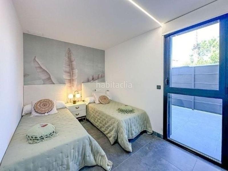 Foto d8d1f8ce-ad08-48a9-beca-6b4491e1e0a6. Chalet avec piscine dans Los Balcones-Los Altos Torrevieja