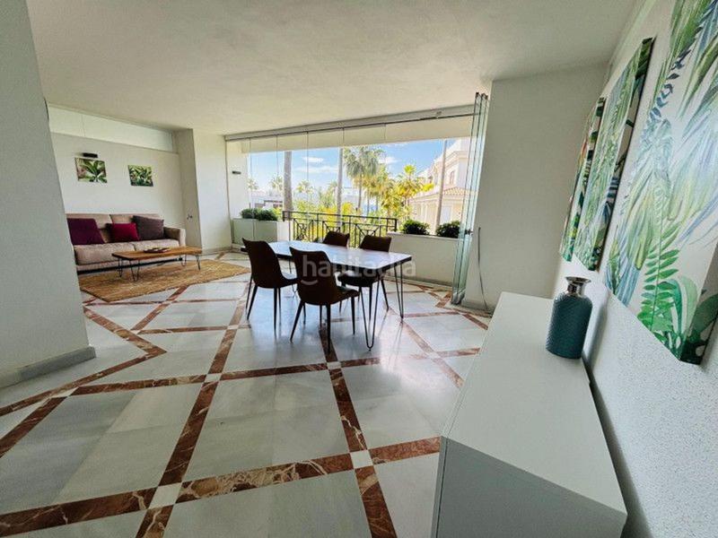 Foto 0a0e49ff-5272-4b6c-b357-62eb079ac43c. Piso apartamento 4 dormitorios 188 m2 en puerto de Estepona Estepona