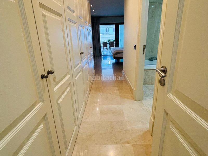 Foto 12454e33-0cbf-493d-96c2-4fab49c13c33. Piso apartamento 4 dormitorios 188 m2 en puerto de Estepona Estepona