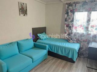 Pis  Avenida del doctor jiménez díaz. Piso de 4 dormitorios de 164 m en alicante