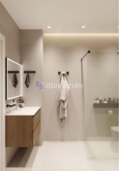 Foto 77ae7d0d-765e-4d8c-ab17-ace9381cc3d9. Appartamento in Playa Poniente Benidorm