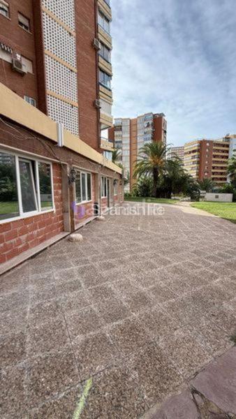 Foto dfc9e8ab-a2af-4da5-8ef1-1de02a377af1. Pis amb piscina a Playa Poniente Benidorm