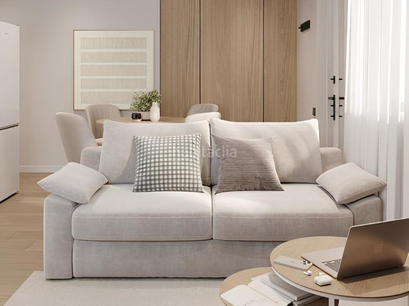 Foto 8418af20-9382-4c03-8db2-dcc2045846f0. Etagenwohnung mit pool in Playa Poniente Benidorm