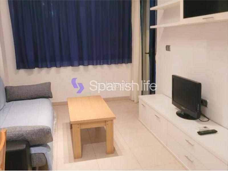 Foto 8eefe42b-6087-43c6-9285-9fd63fbd0347. Etagenwohnung mit parking in Palmeral Alicante