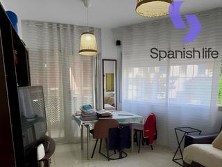 Pis  Calle gregal. Apartamento acogedor con terraza cerca de la playa