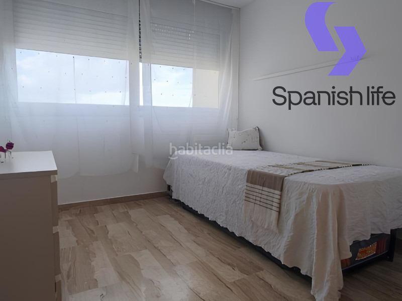 Foto b59d90c2-5fe1-4f91-a2fc-b8c380ce4dc6. Apartament amb aparcament a Via Parque Benidorm