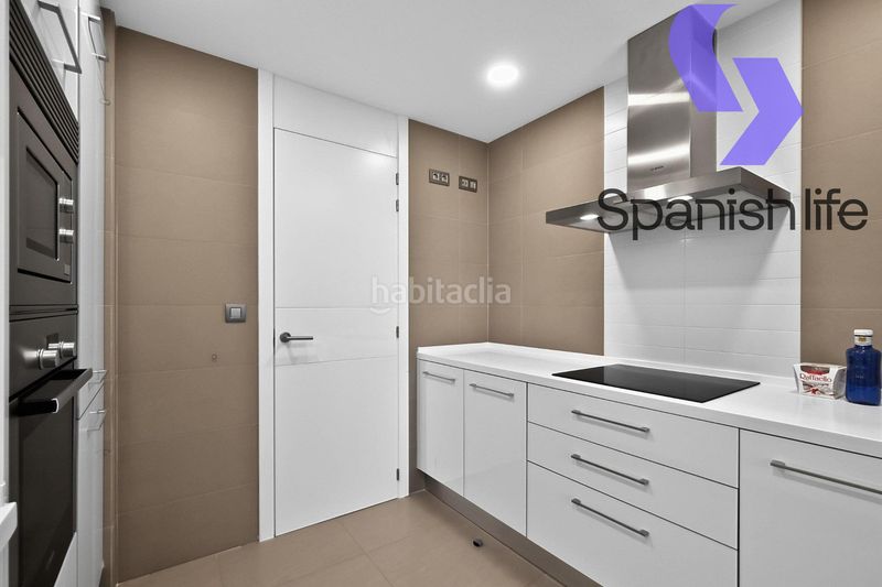 Foto 5e50dad7-66af-47fb-92ce-913b540f780c. Pis amb aparcament piscina a Playa Poniente Benidorm