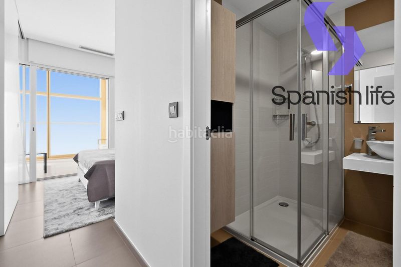 Foto bb3ed7e8-649a-453d-bff2-062c55913195. Pis amb aparcament piscina a Playa Poniente Benidorm