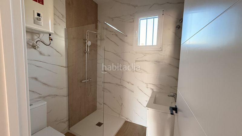 Foto 691a4a8e-0ec1-4b17-9aa5-124d77d350f9. Apartament amb aparcament a Playa Poniente Benidorm