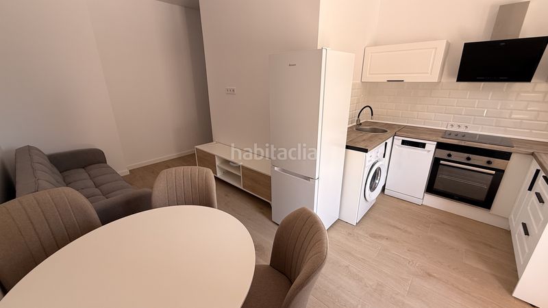 Foto 0b146ad3-fcf0-4945-b46d-439539c77e00. Apartament amb calefacció aparcament piscina a Playa Poniente Benidorm