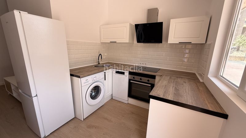 Foto a993d862-eb11-4f2b-8992-71a05e7e179e. Apartament amb calefacció aparcament piscina a Playa Poniente Benidorm