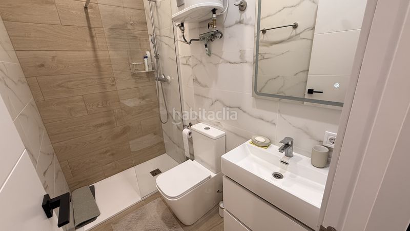 Foto 4ea1e033-fb93-44bd-a68d-100ec707f814. Apartament amb calefacció aparcament piscina a Playa Poniente Benidorm