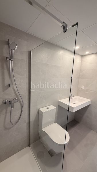 Foto 54963c0d-25dd-4a9e-bb66-116be7afecb1. Apartament amb aparcament piscina a balcón de Finestrat-terra marina Finestrat