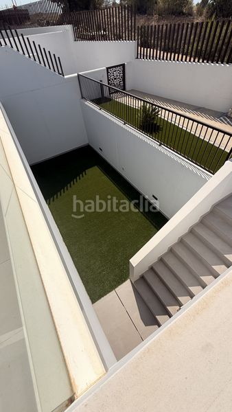 Foto 8b5057dd-cad8-4124-b436-6e69db1ac416. Apartament amb aparcament piscina a balcón de Finestrat-terra marina Finestrat