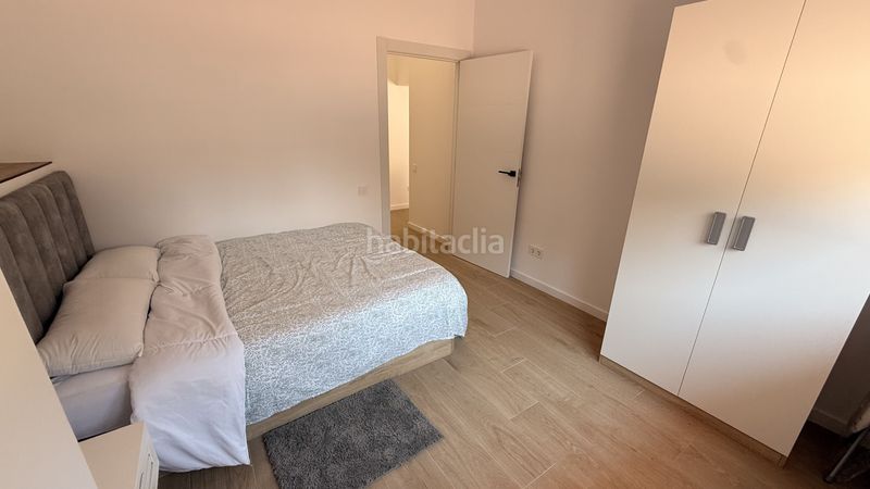 Foto 11668450-a098-4c8f-b40b-eadd1b42b546. Apartament amb aparcament piscina a Playa Poniente Benidorm