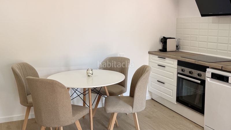 Foto d81e5d42-461c-4258-8a87-06030ed27f5d. Apartament amb aparcament piscina a Playa Poniente Benidorm