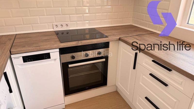 Foto 147807b0-b01e-426d-942b-09ccd07a17ed. Apartament amb aparcament a Playa Poniente Benidorm
