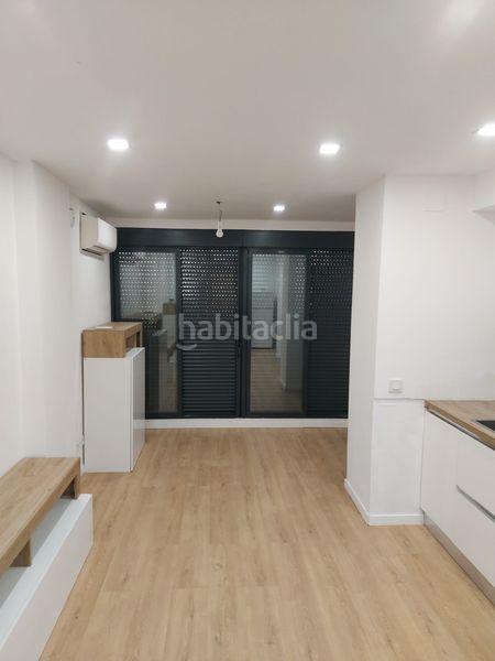 Foto 997a63d5-5e0c-44c0-b6cf-e4e5456e4afd. Apartament amb calefacció piscina a Juzgados - Plaza de Toros Benidorm