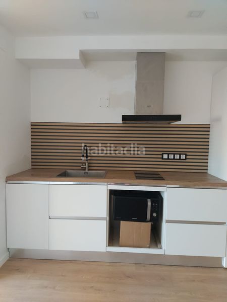 Foto d39792fe-17e3-45c9-89bb-13873036177e. Apartament amb calefacció piscina a Juzgados - Plaza de Toros Benidorm