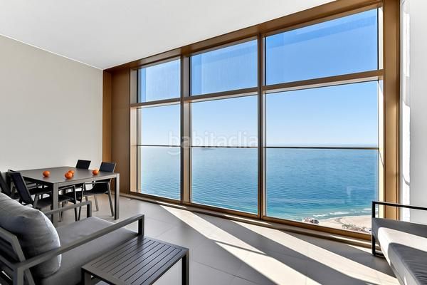Foto 79c73112-a8f3-407a-95ac-f21e5b6274ec. Apartament amb aparcament a Playa Poniente Benidorm